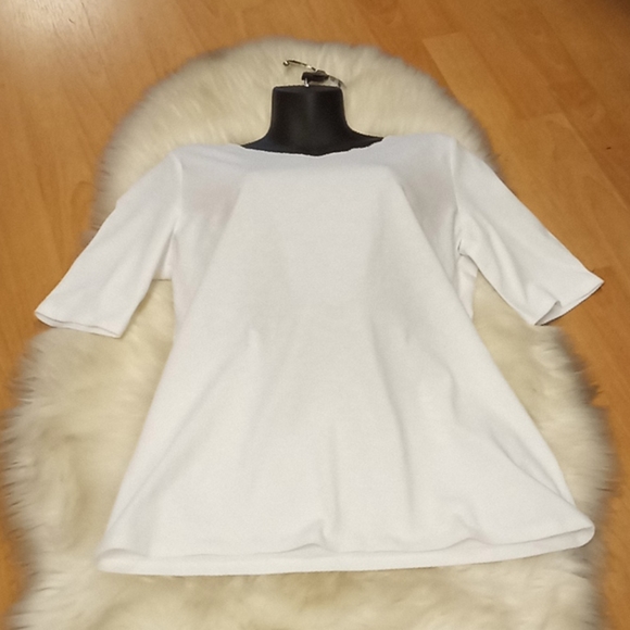 Lemon Way White Scalloped Neck Knit Top - Picture 10 of 13